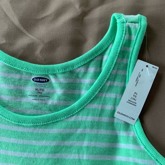 Old Navy Maxi Dress - Picture 3 of 5